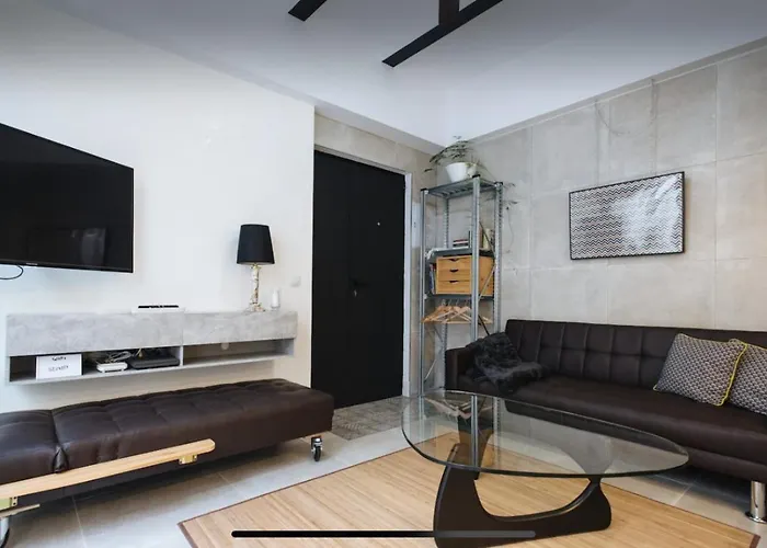 Lujoso Loft Con Piscina Y Espacio Office
