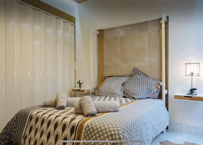 Lujoso Loft Con Piscina Y Espacio Office